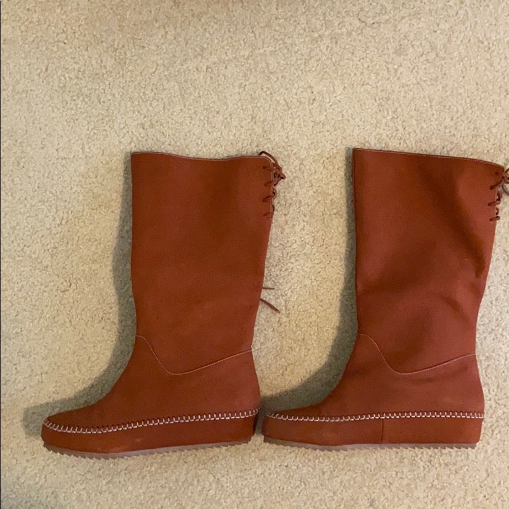 Fiel mid length boots